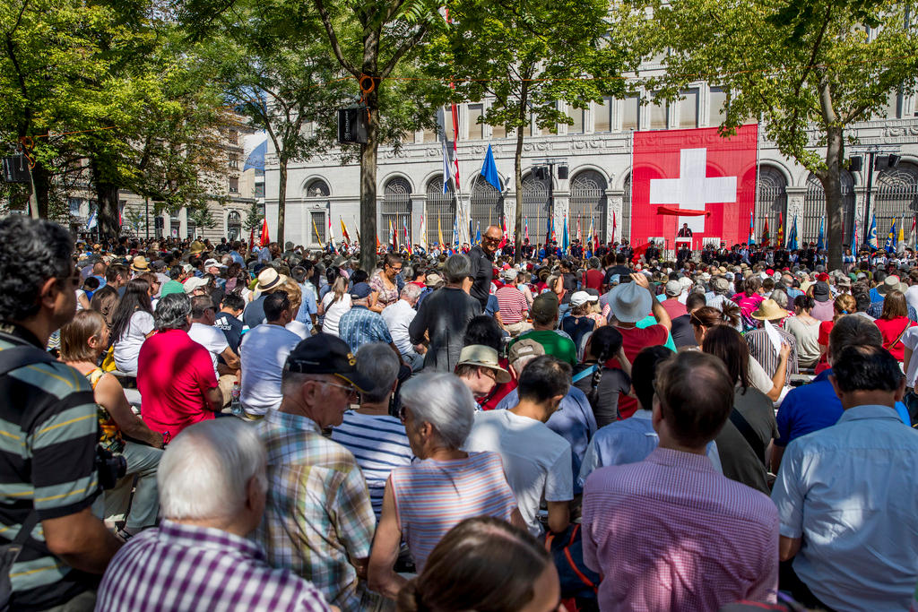 Crowd of Swiss