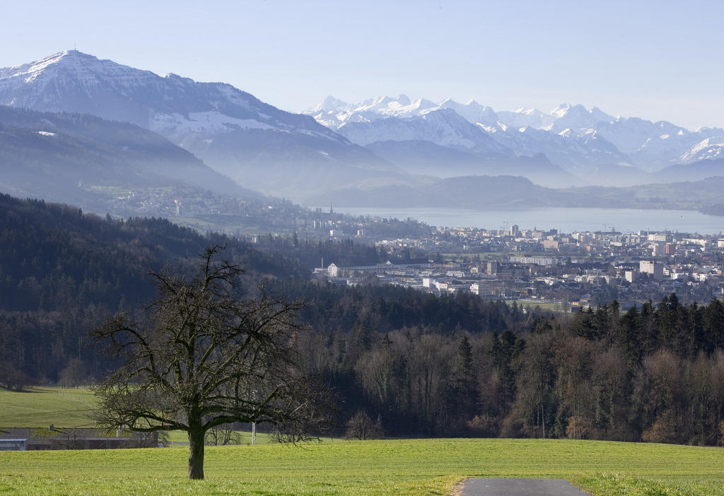 Zug city with lake and mountains in the background