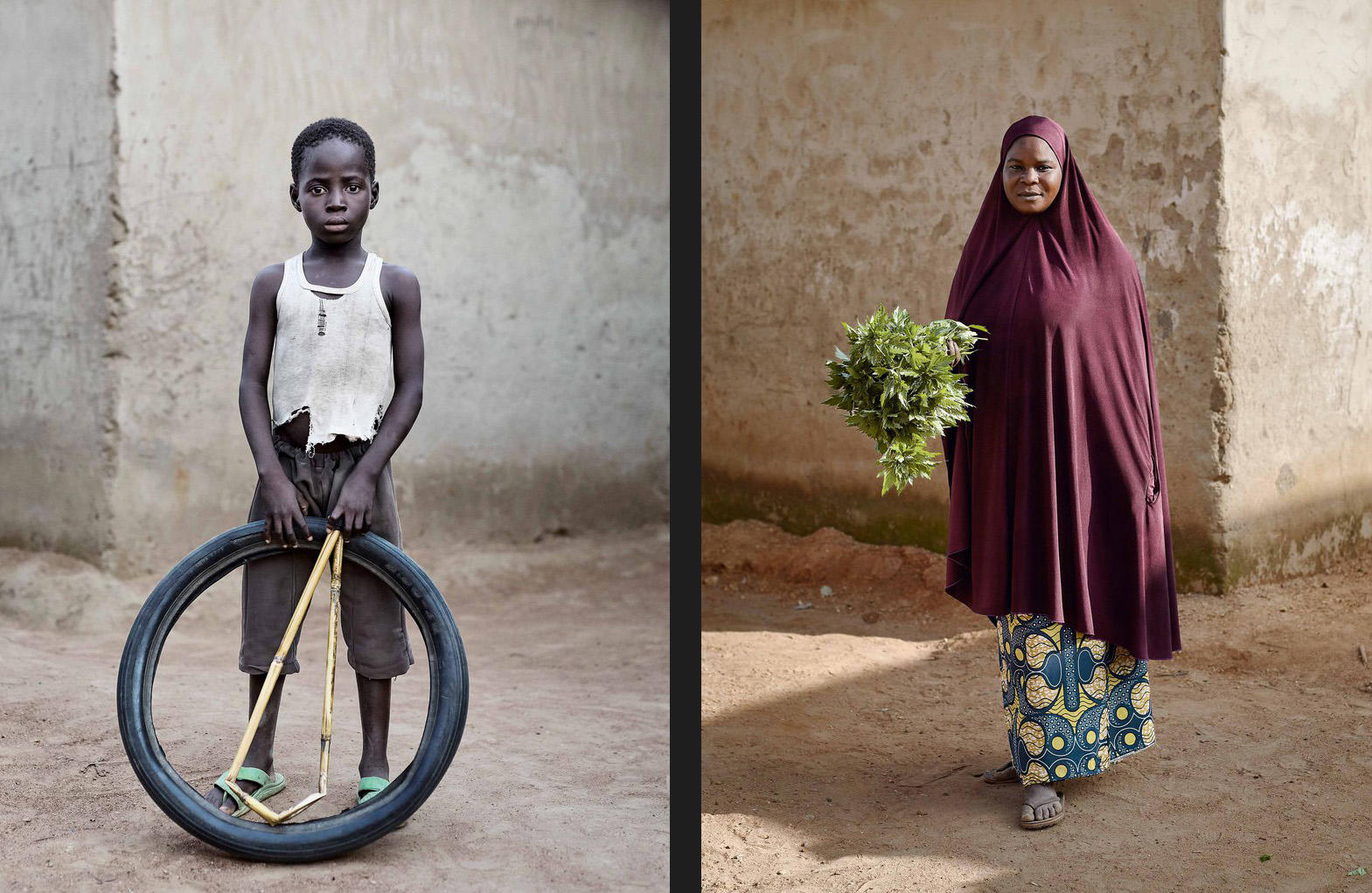 un bambino africano con una camera d aria e una donna con il velo
