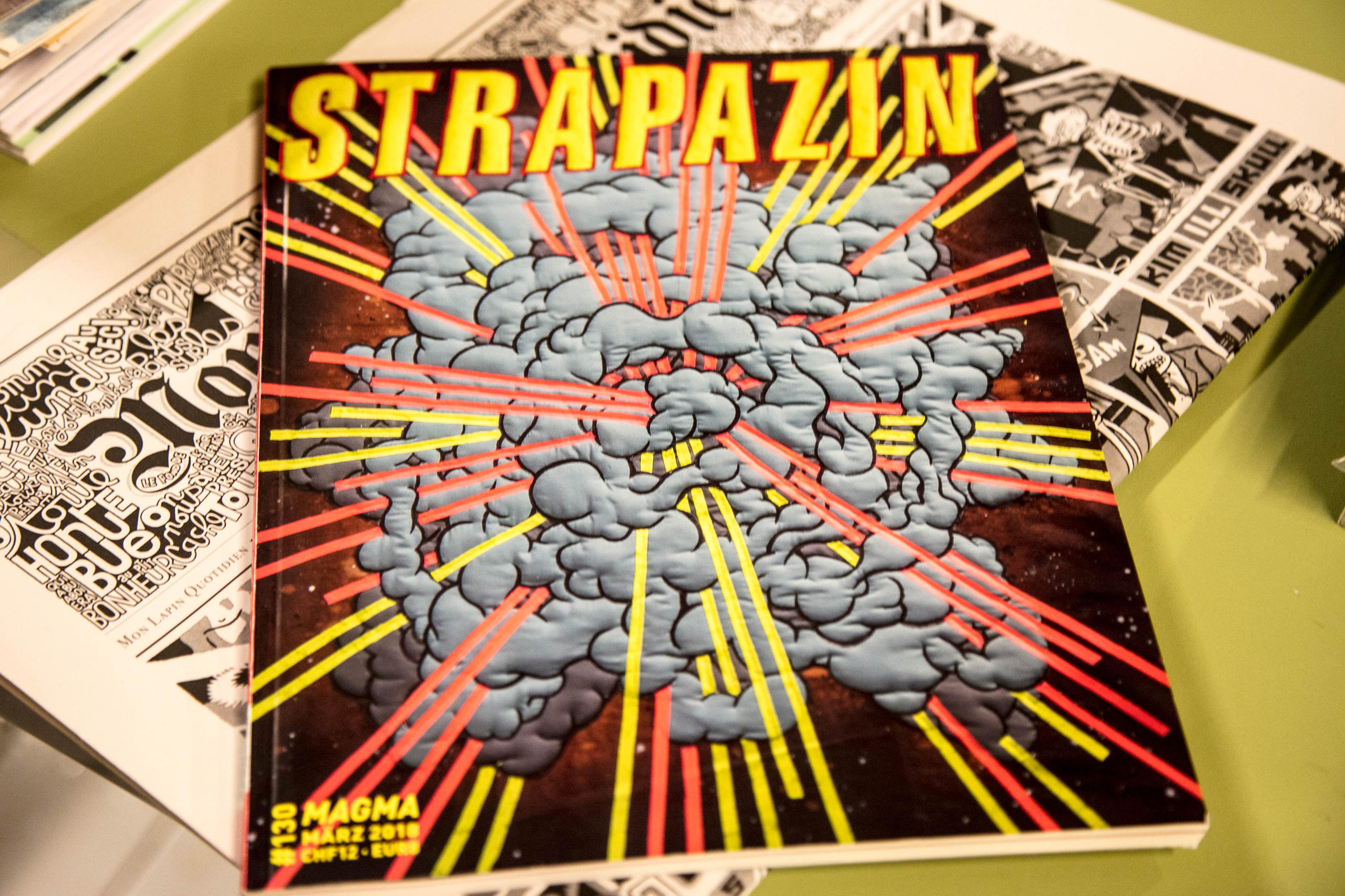 A revista Strapazin