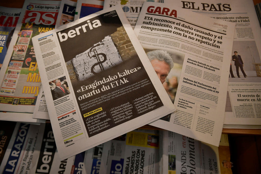 I giornali che hanno riportato oggi la lettere contenente la rischiesta di scusa dell ETA per 40 anni di terrore