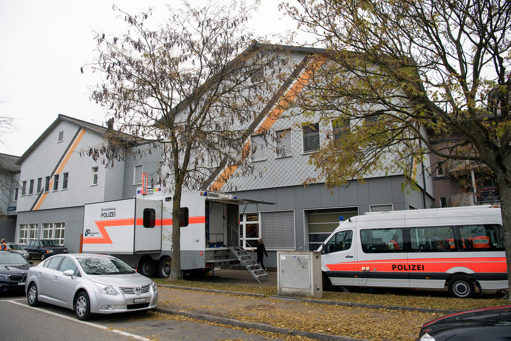 An Nur mosque in Winterthur with police cars in front