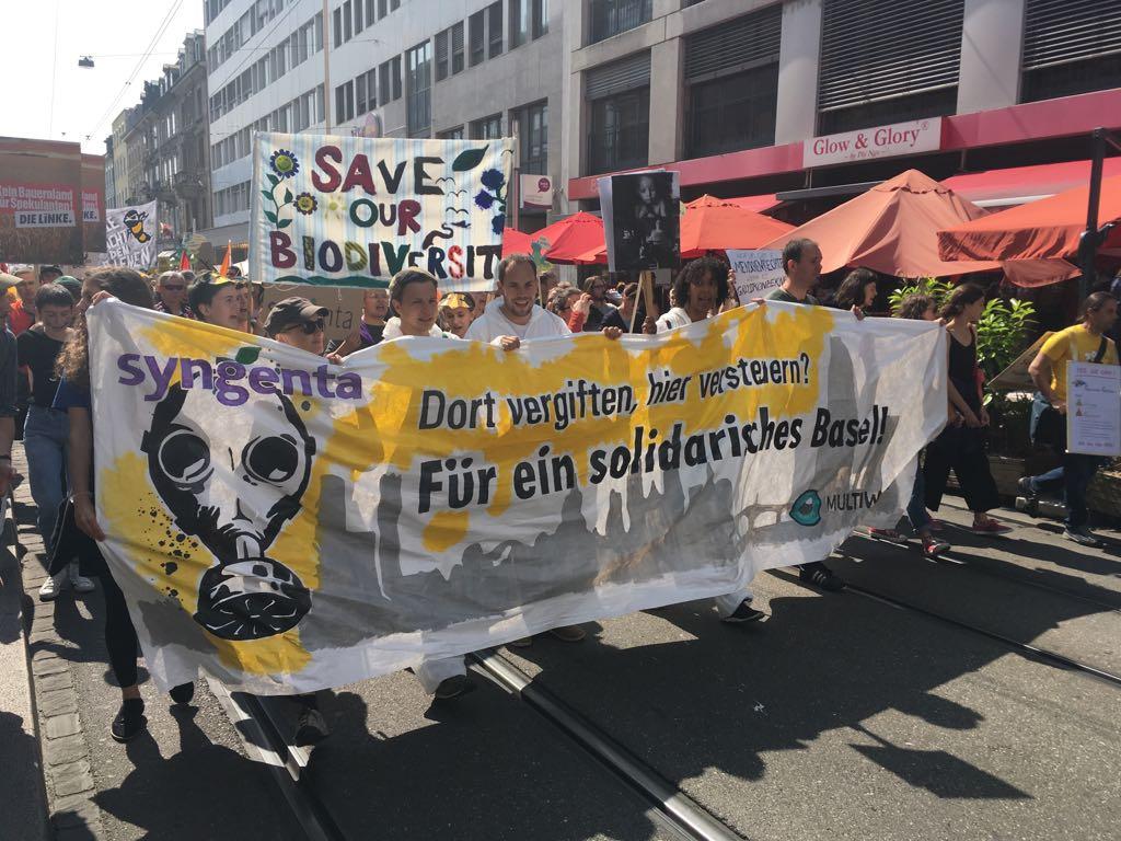 Manifestação contra pesticidas em Basileia
