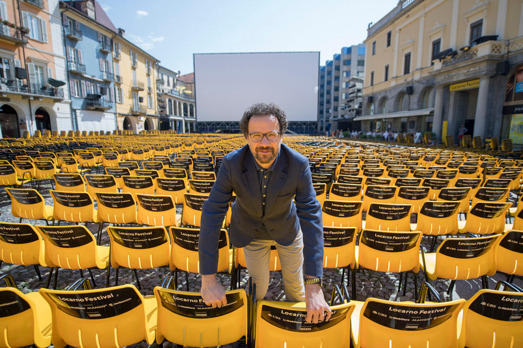 Chatrian in Piazza Grande a Locarno