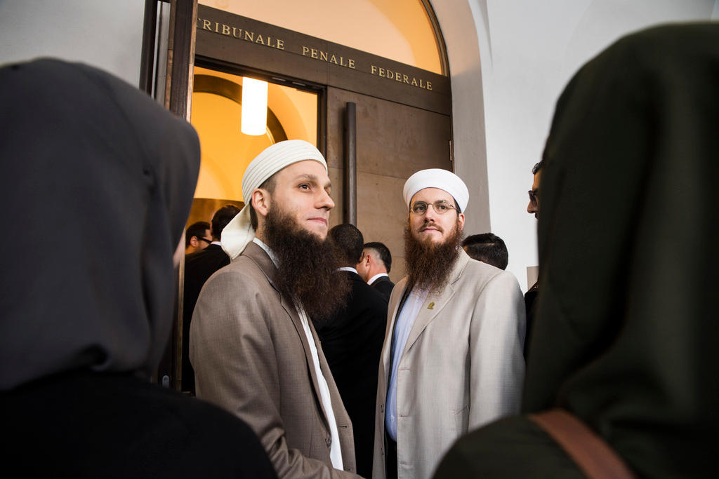 Nicolas Blancho and Qaasim Illi outside the Federal Criminal Court
