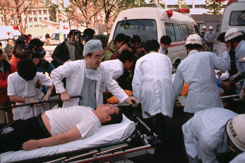 Medici ambulanze e barelle