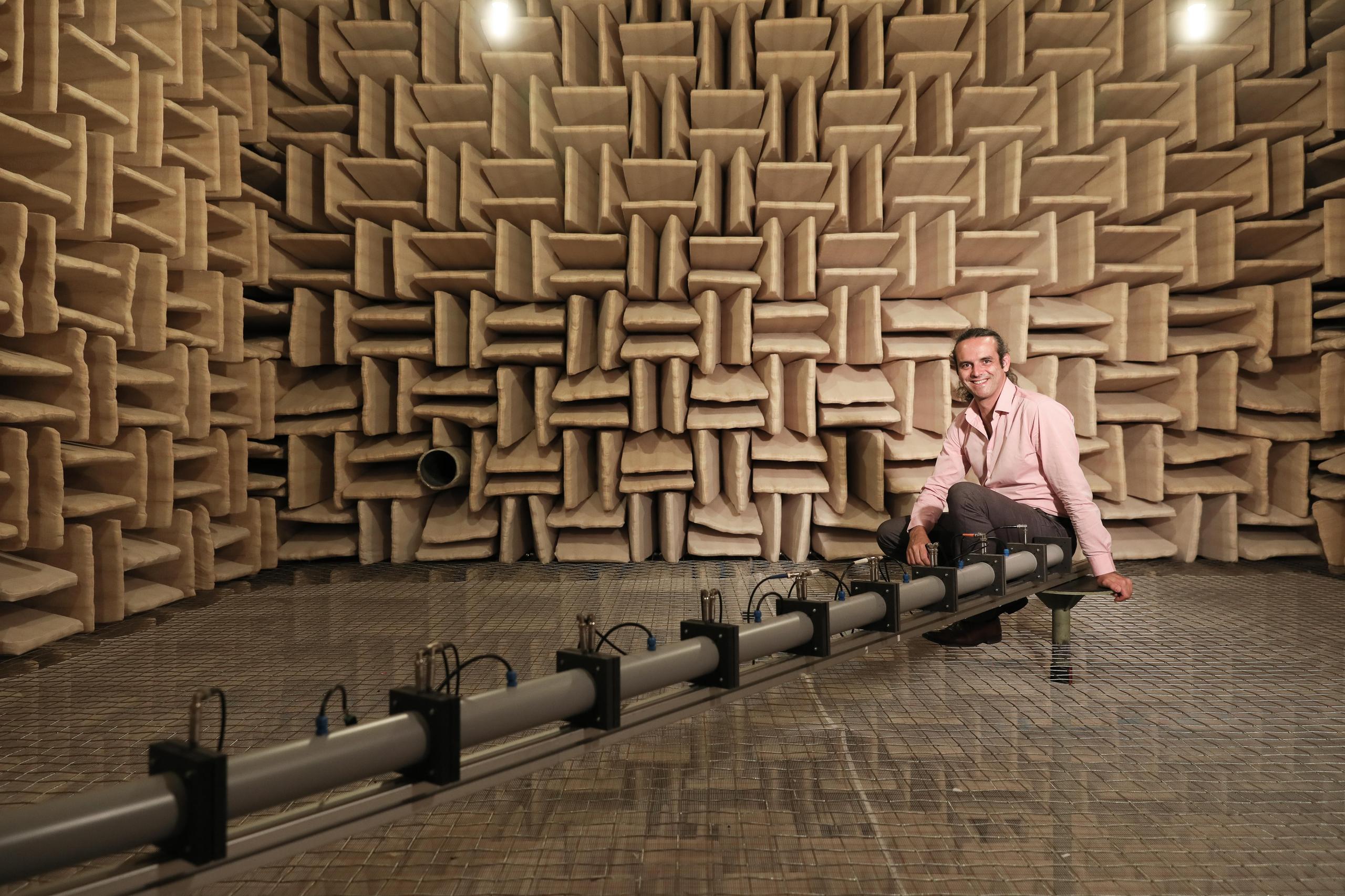 Hervé Lissek, head of the acoustics research group at EPFL’s Signal Processing Laboratory