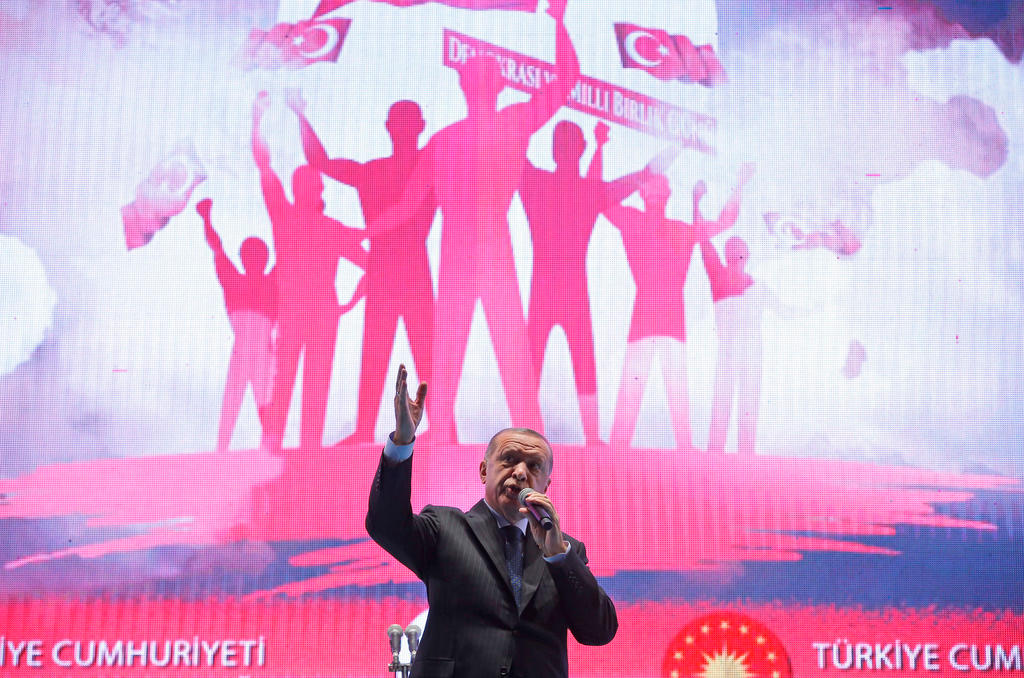 Il presidente Erdogan alla commemorazione dei due anni dal tentato golpe
