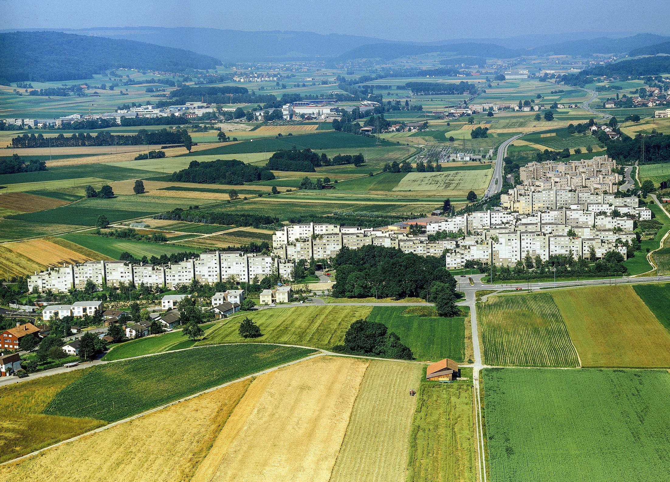 Historische Luftaufnahme von der Göhnersiedlung in Regensdorf / Adlikon