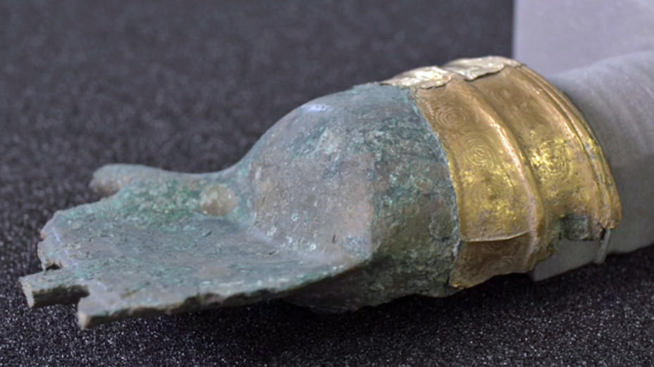 The Hand from Prêles golden artifact