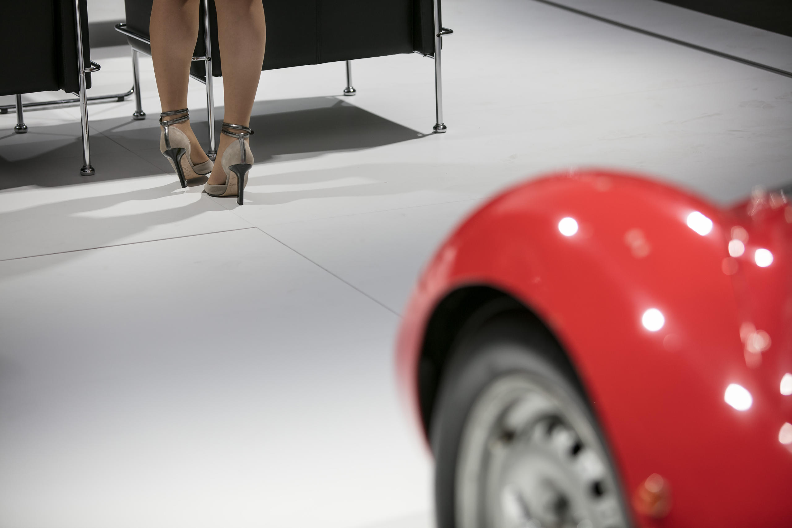 Stilettos und Karosserie