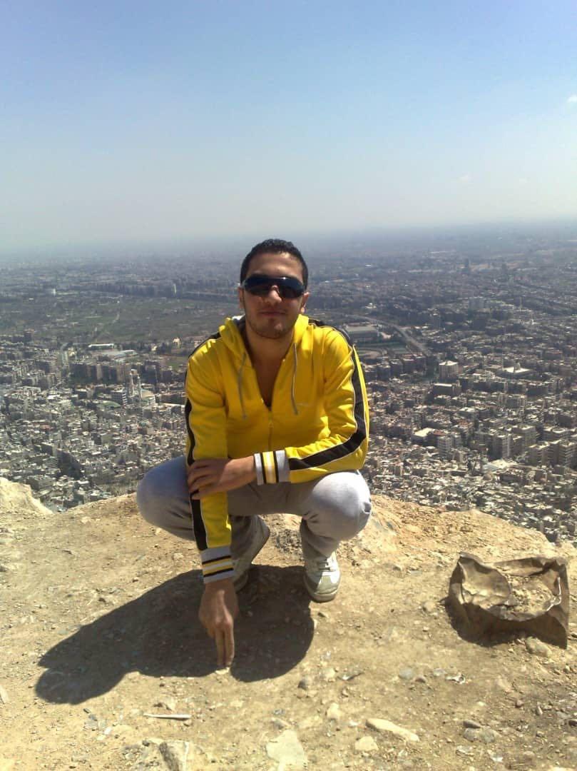 صورة ماهر النعيمي من على جبل قاسيون المشرف على مدينة دمشق