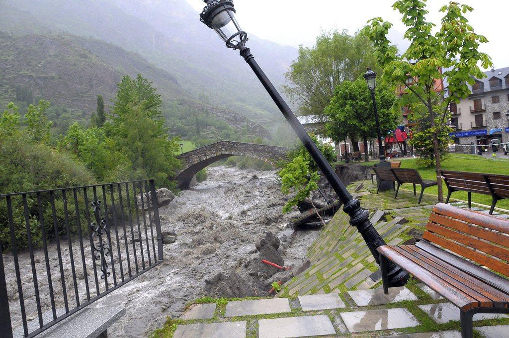 Desbordamiento del río Esera en Huesca, España