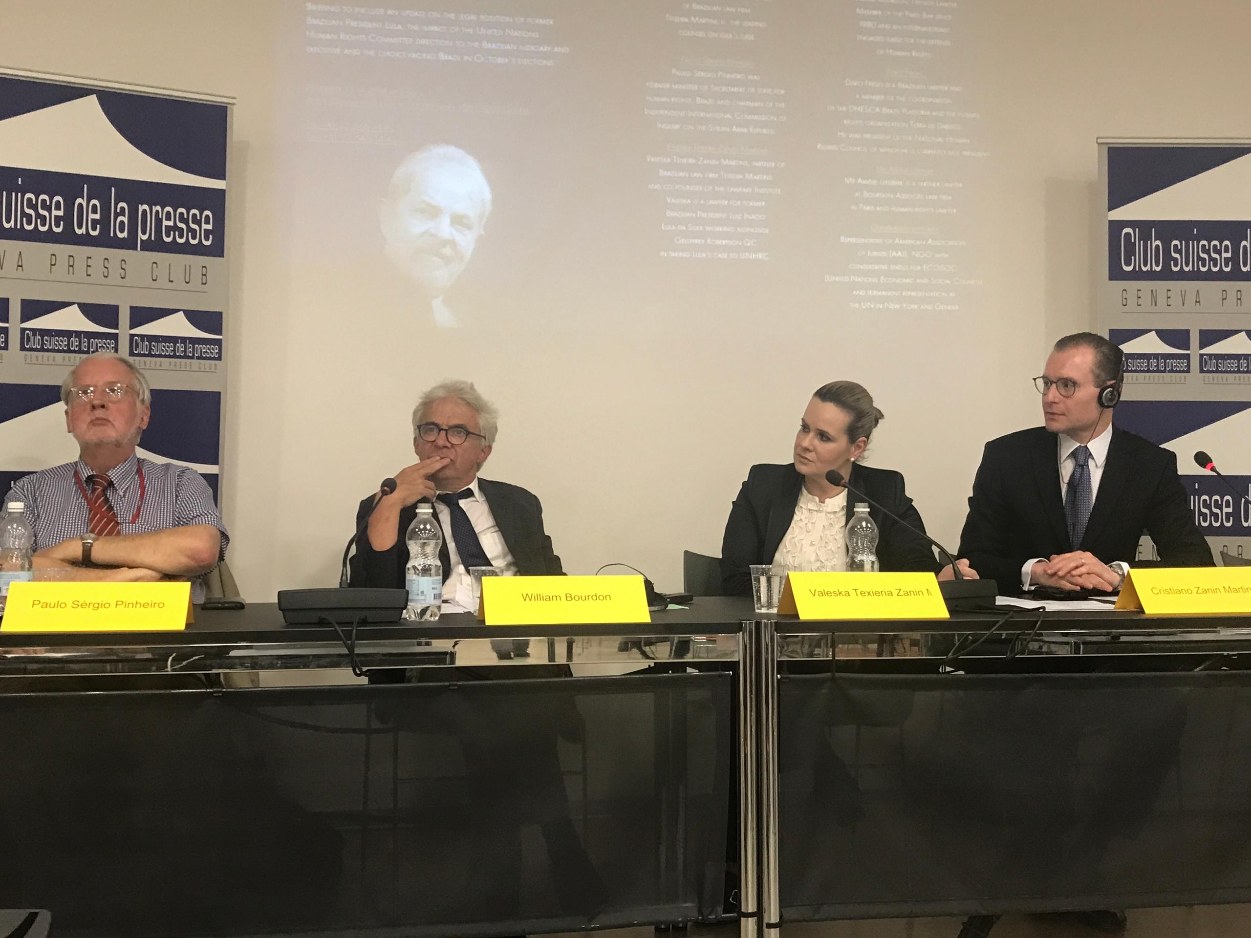 Advogados de Lula no Club suisse de la presse
