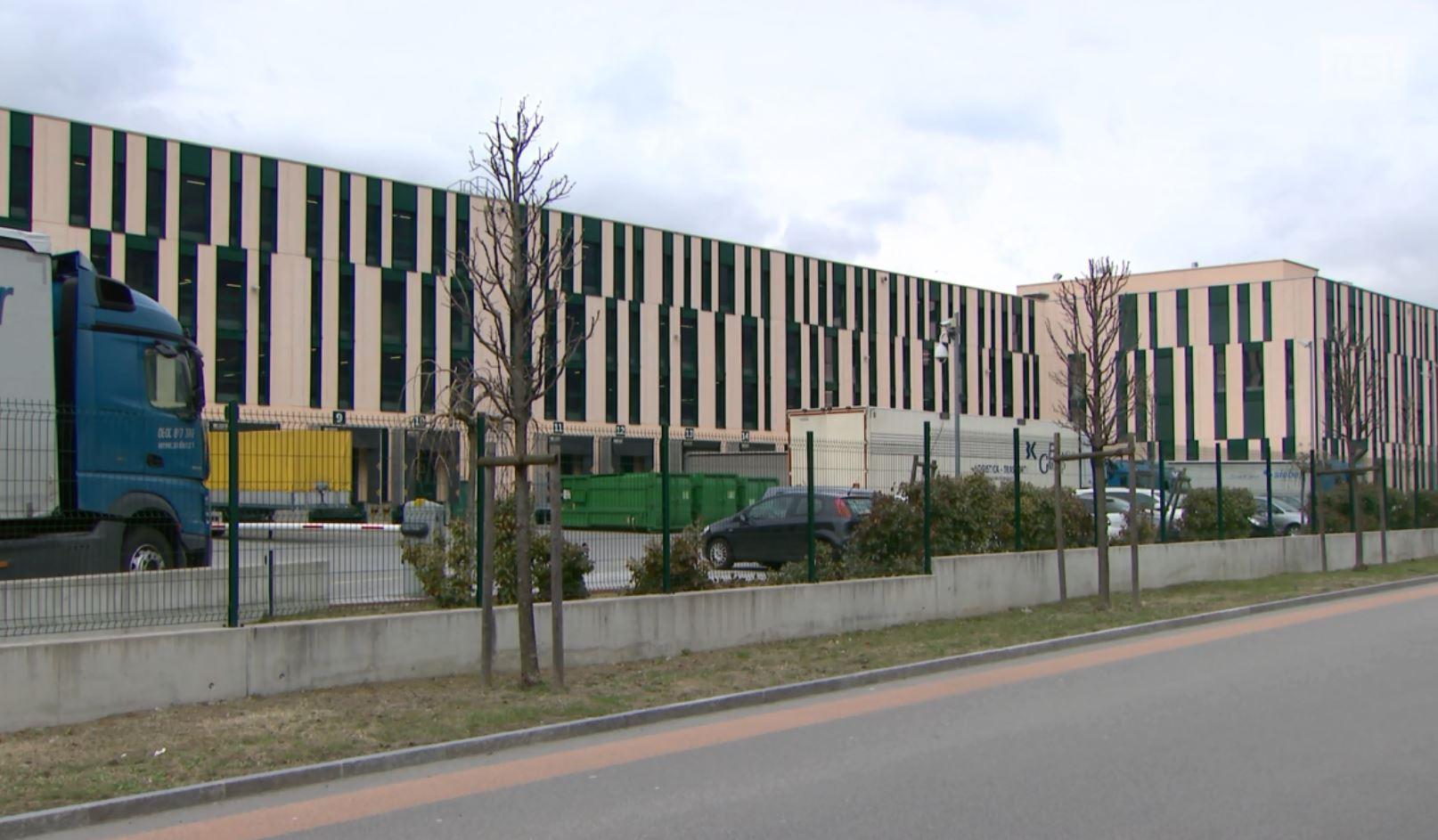 Sede Lgi a Cadempino, esterni