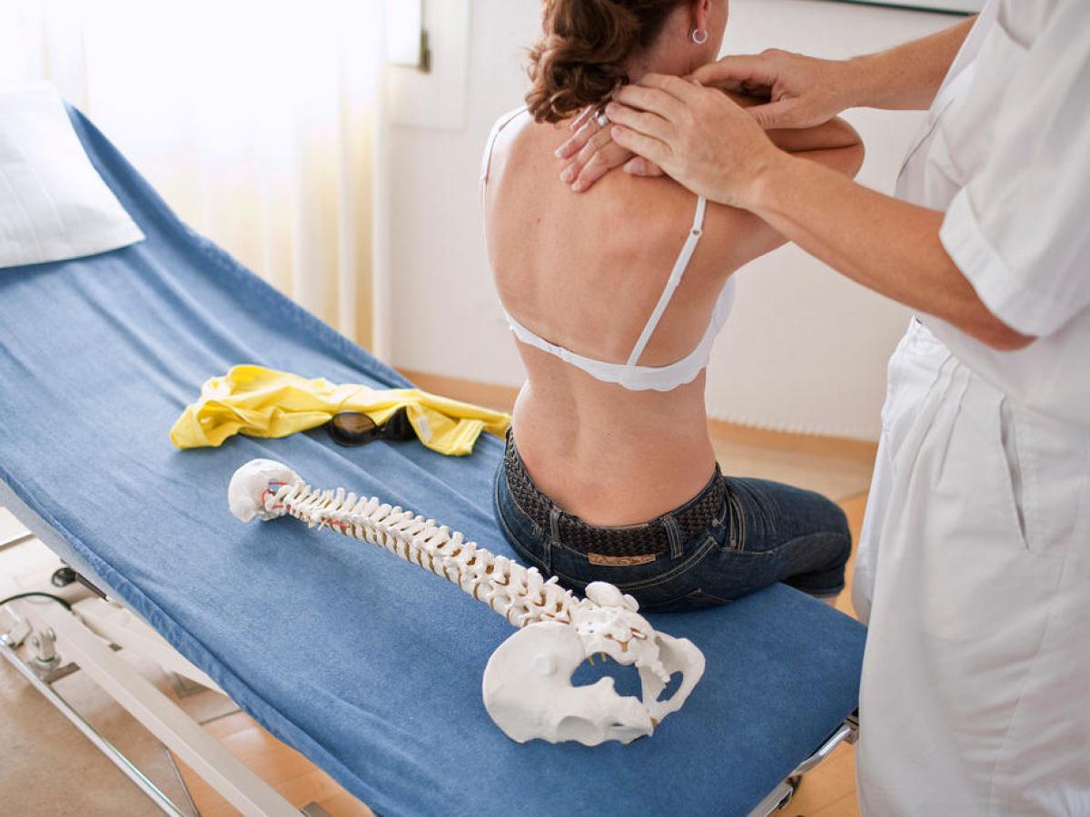 瑞士医生的收入高到远超预期- SWI swissinfo.ch