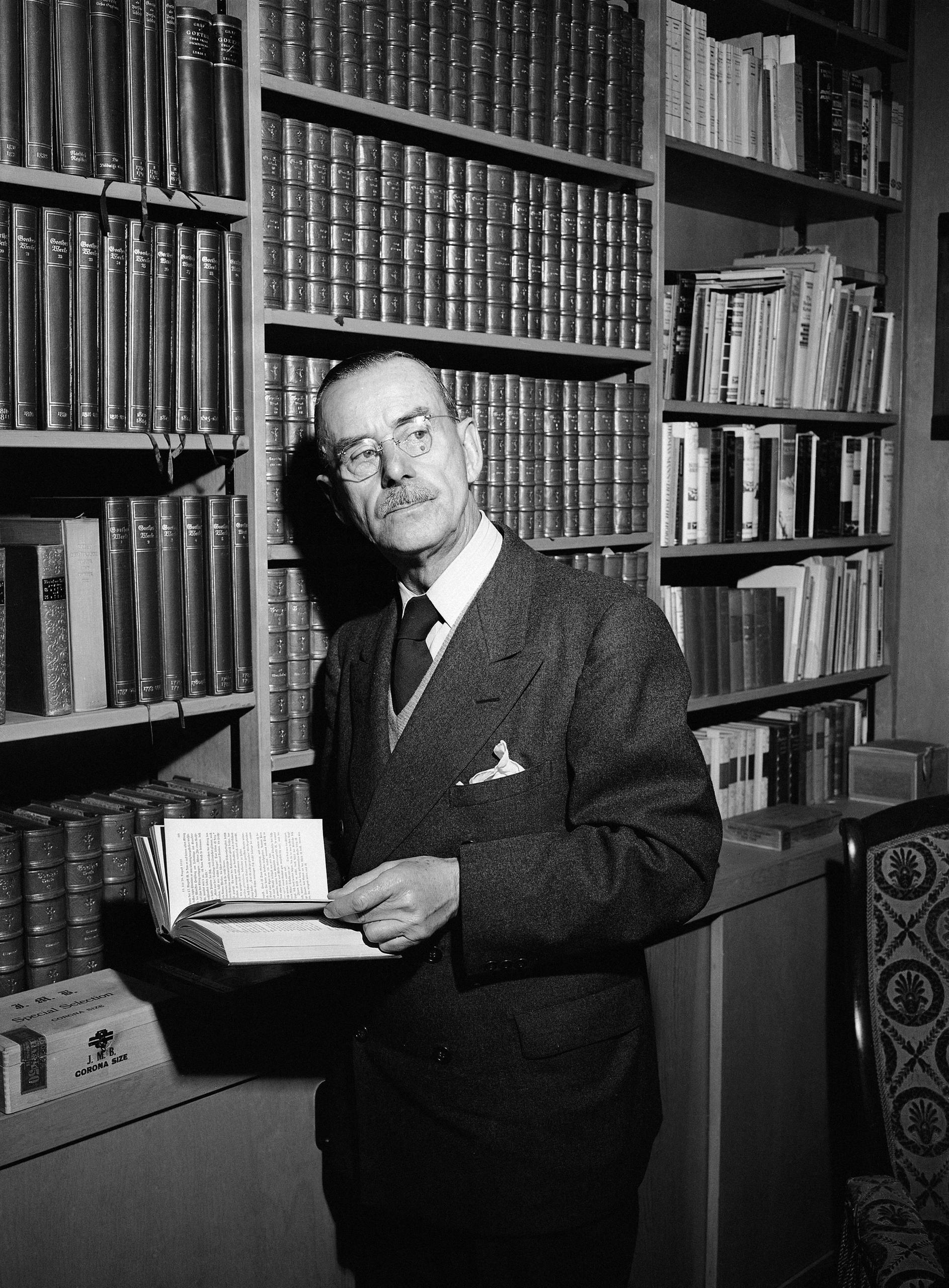 Portrait of author Thomas Mann