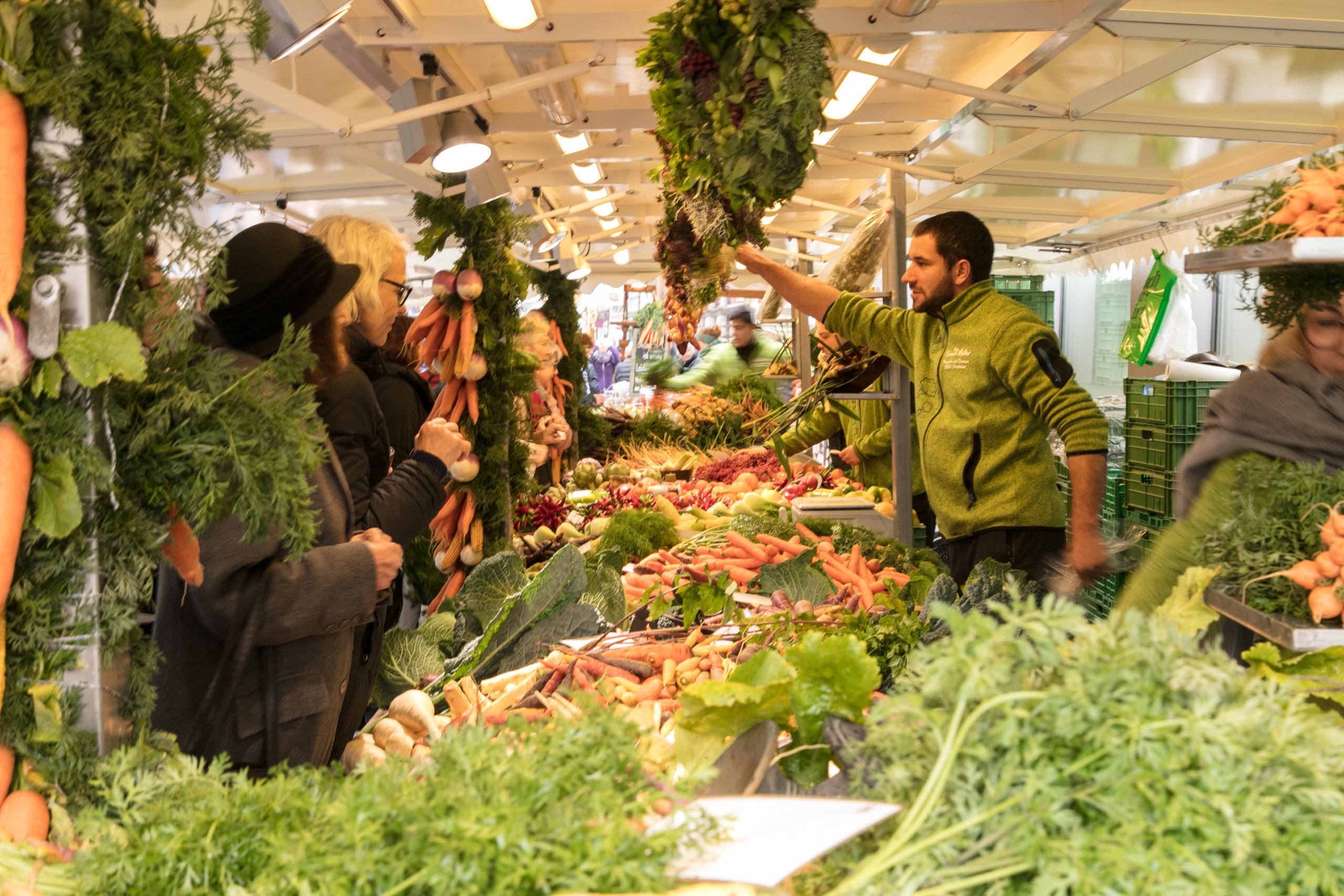 Stand dans un marché.