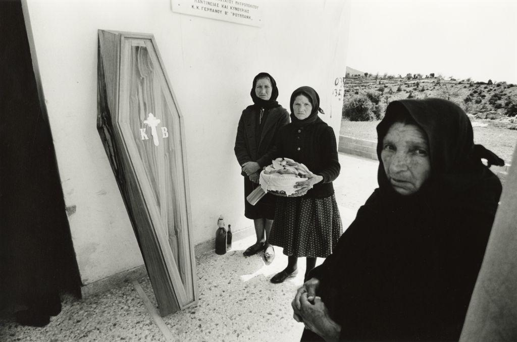 Mujeres griegas en un funeral