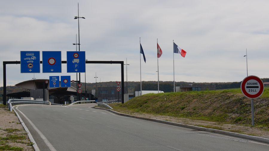 8000 frontaliers viennent chaque jour de France travailler dans le Jura.