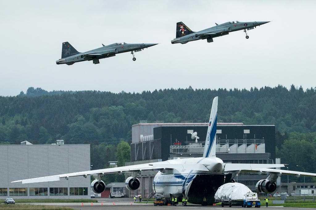 fighter jets taking off