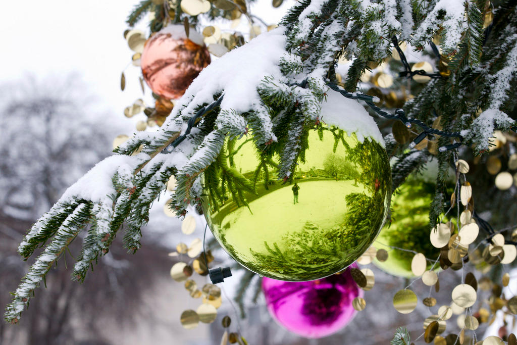 Christmas tree baubles