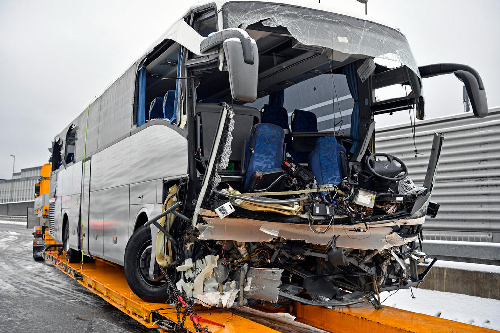 Motorway crash coach near Zurich