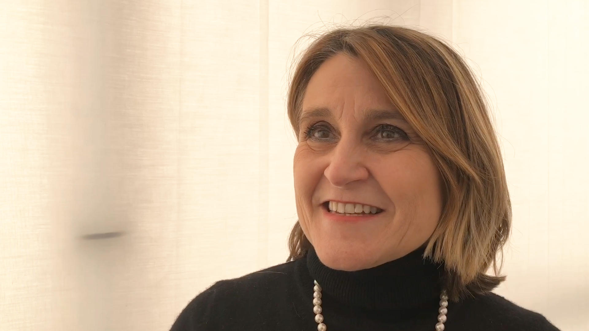 Simona Scarpaleggia head and shoulders