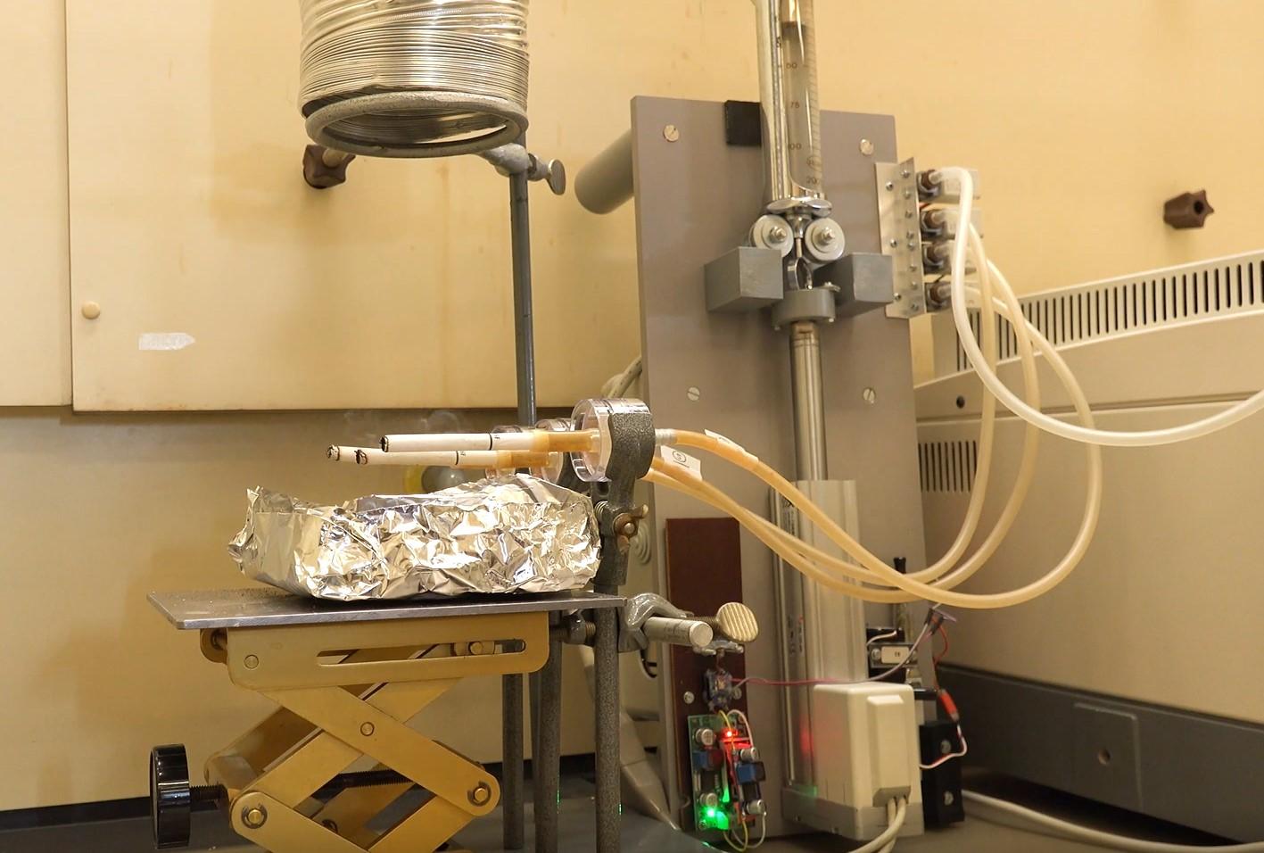 Une machine à fumer