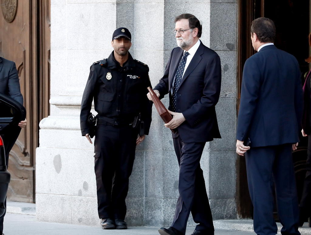 Mariano Rajoy all uscita dalla Corte Suprema