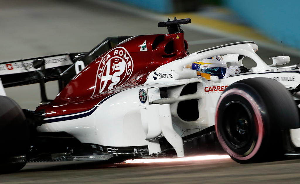 Sauber F1 car racing