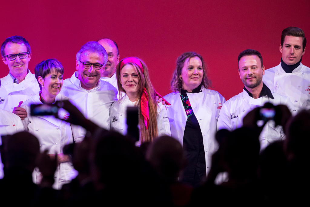 2019年2月5日，瑞士顶级厨师们在米其林星级评定颁奖礼上。