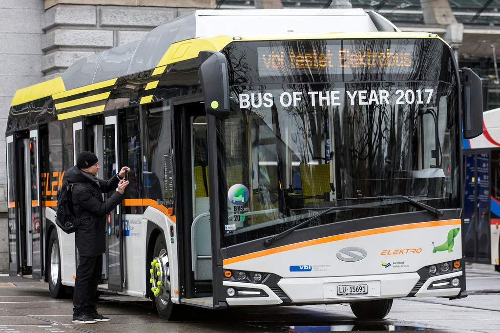 Bus for Zug s public transport services