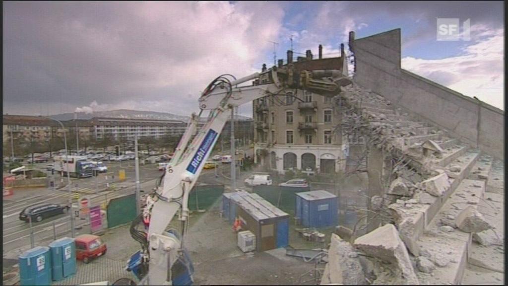 Dismantling of the Dock B at the Zurich airport