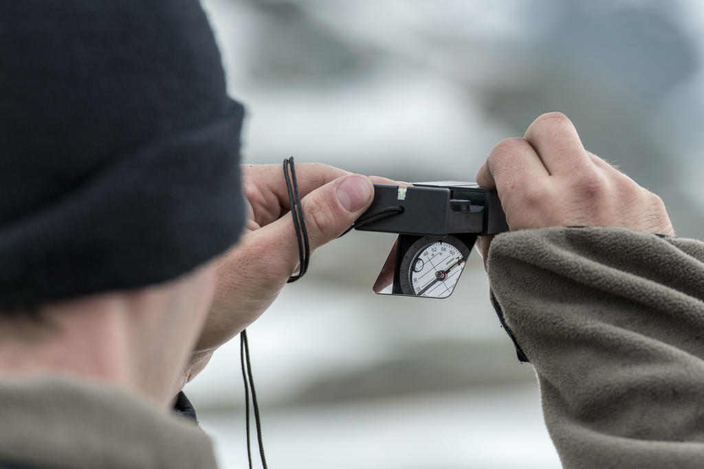 compass used by soldier