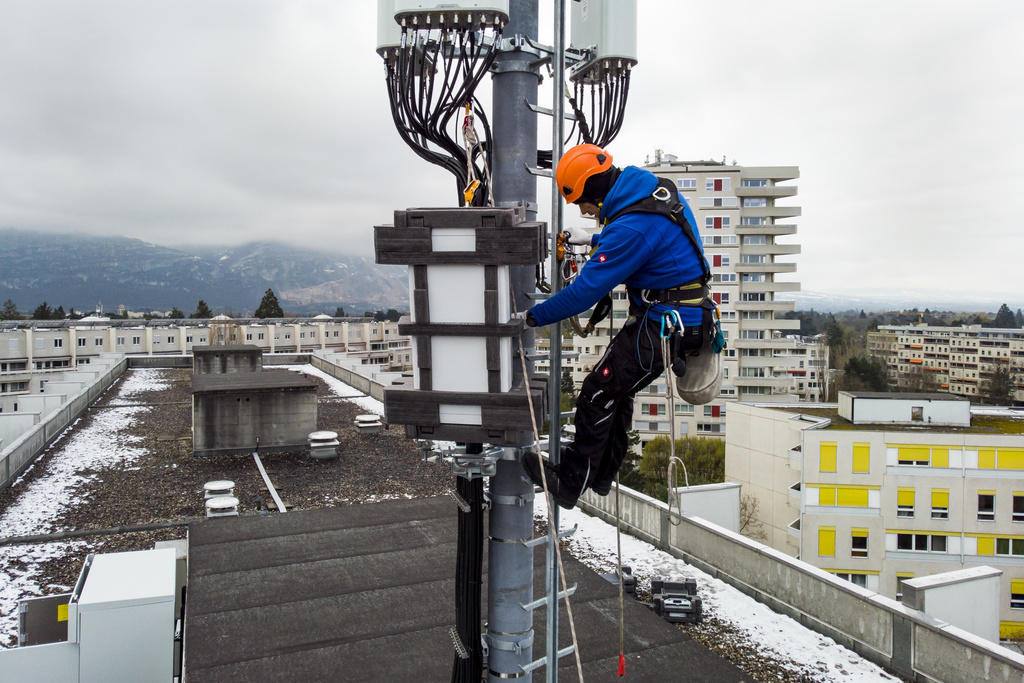 5G antenna being installed