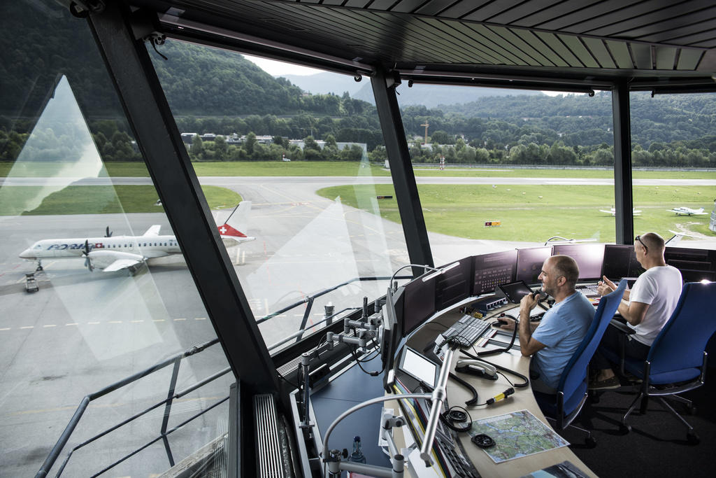 La torre di controllo dell aeroporto di Lugano-Agno