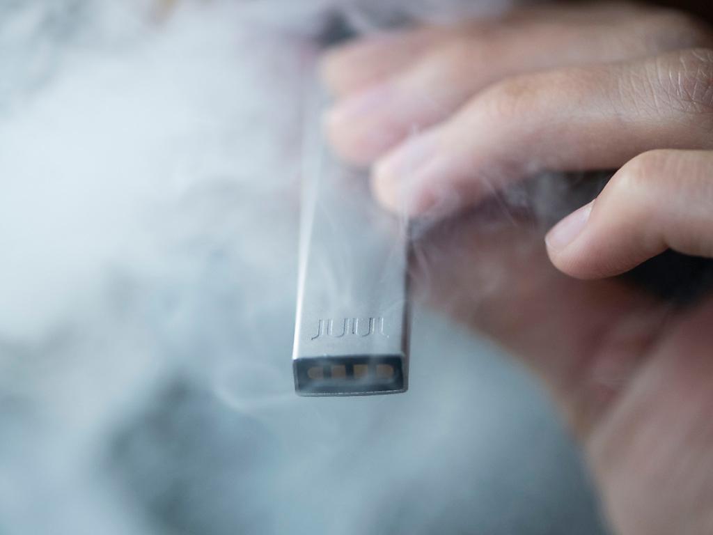 elfbar nachfüll pod läuft aus IQOS Kit Iluma One : La Révolution de la vape sans goudron main image 1