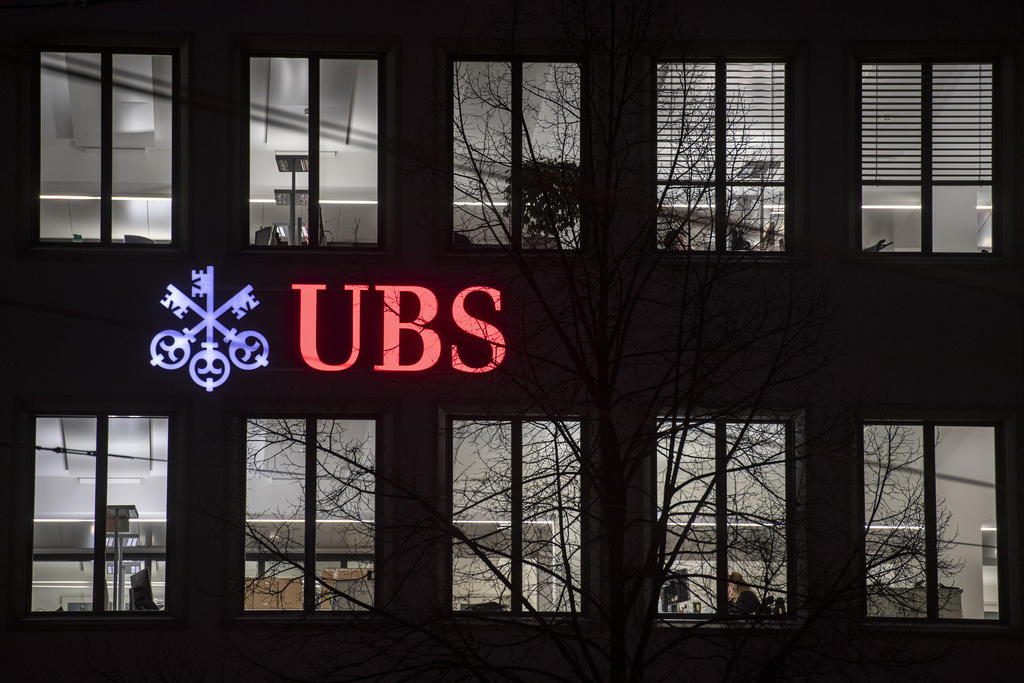 Il logo della banca su una parete di un istituto a Zurigo