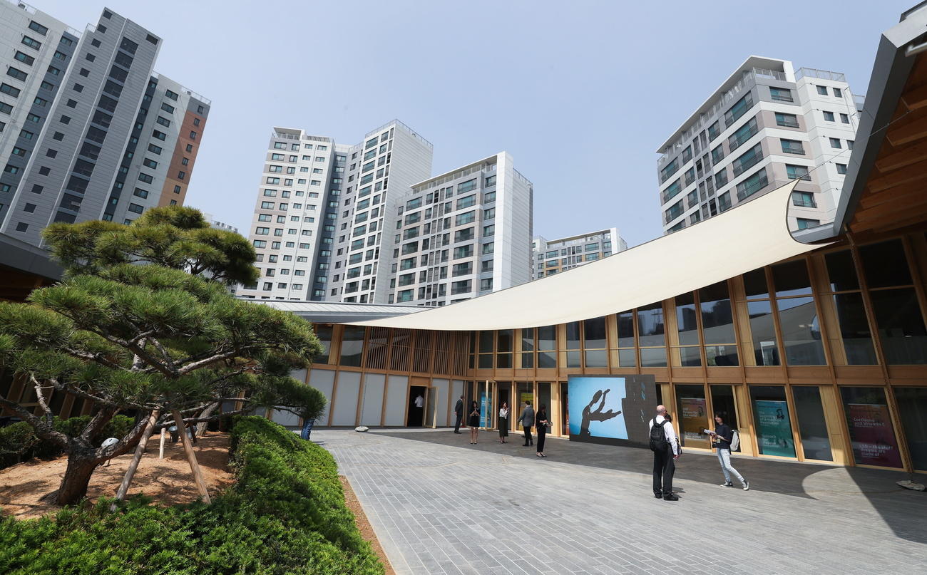 New Swiss embassy building in Seoul