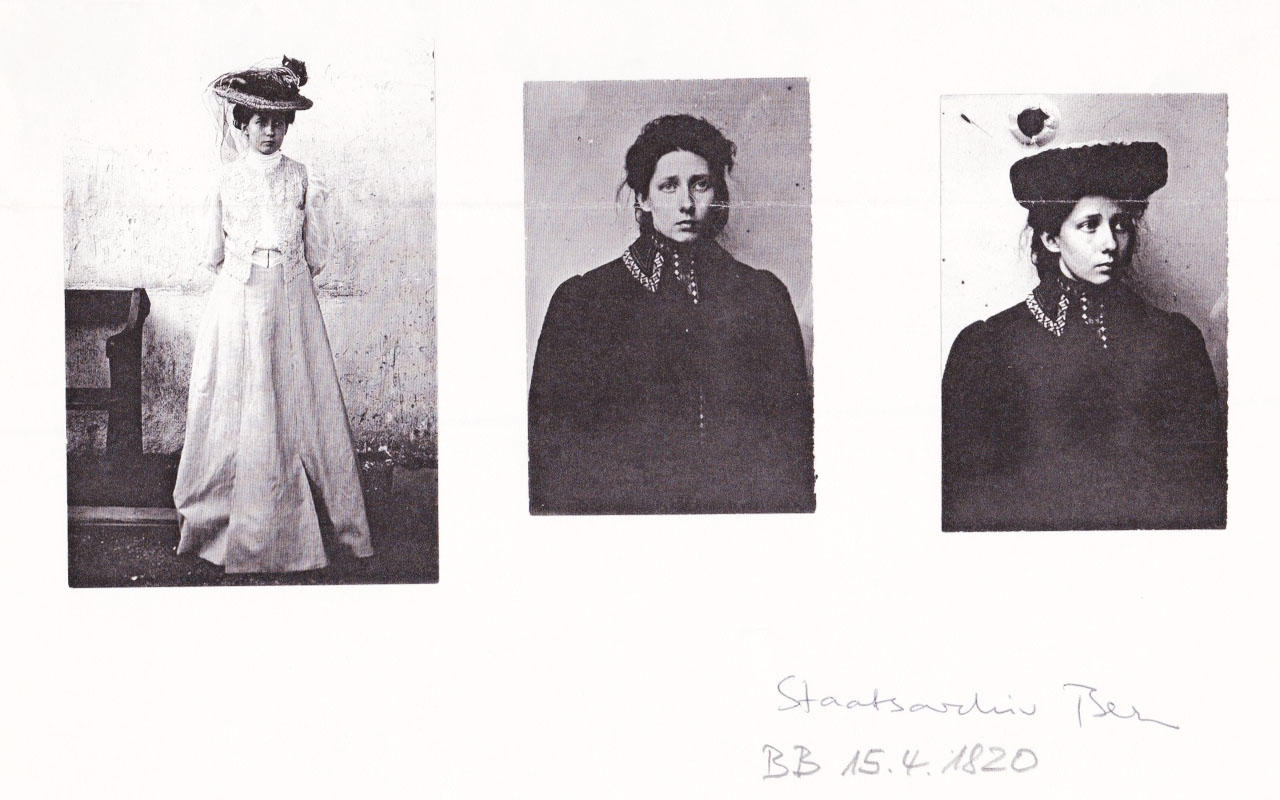Historische Fotografien einer jungen Frau