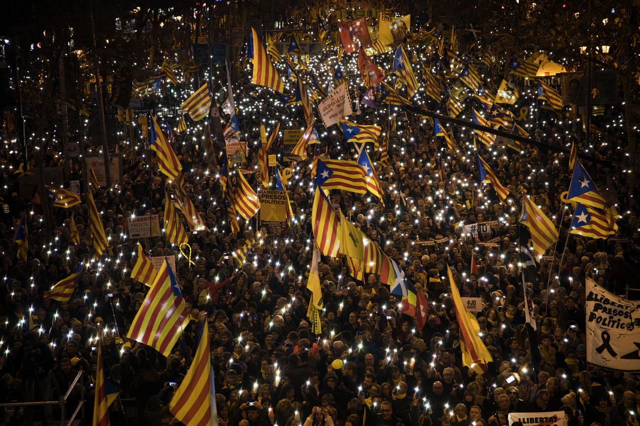 Masiva manifestación en Barcelona