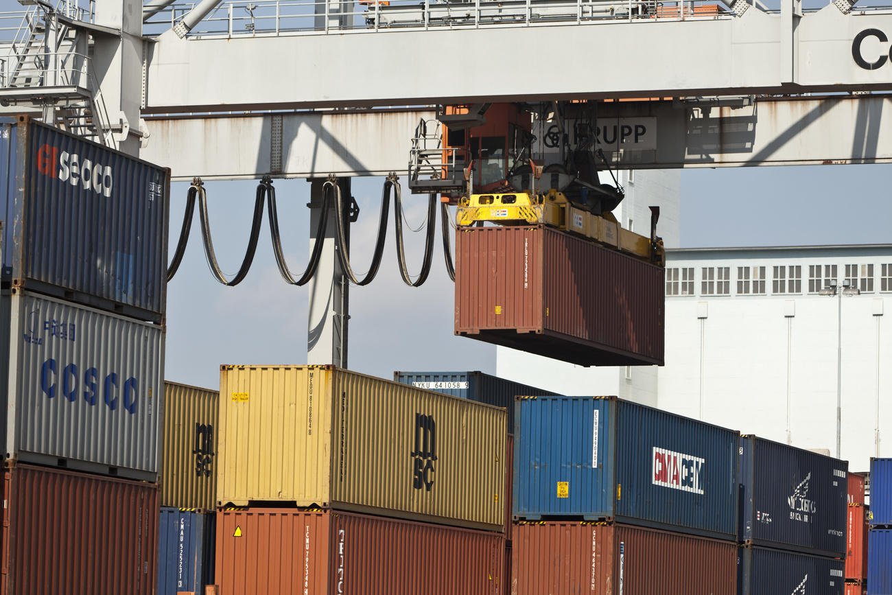 Containers being unloaded in Basel