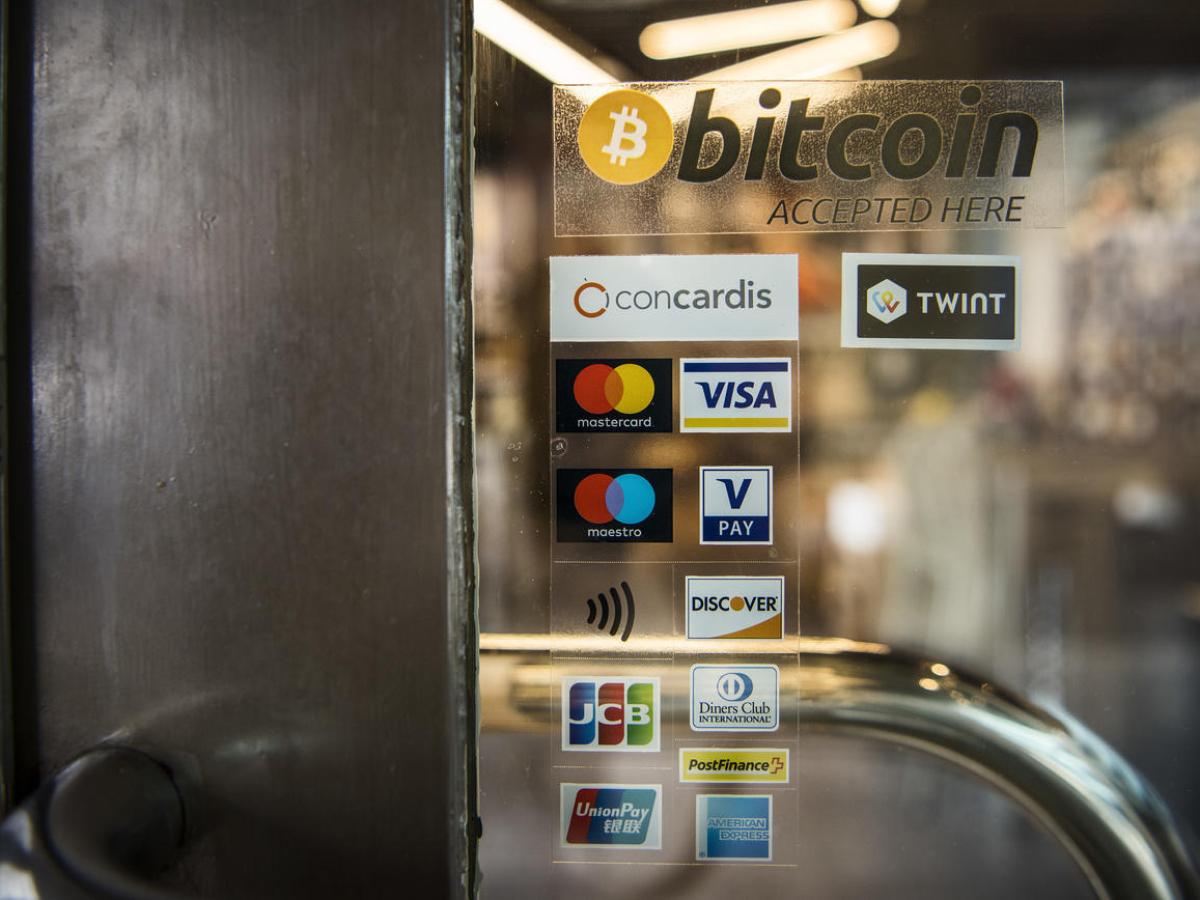 世界初の仮想通貨銀行 透けて見えるスイスの意地 - SWI swissinfo.ch