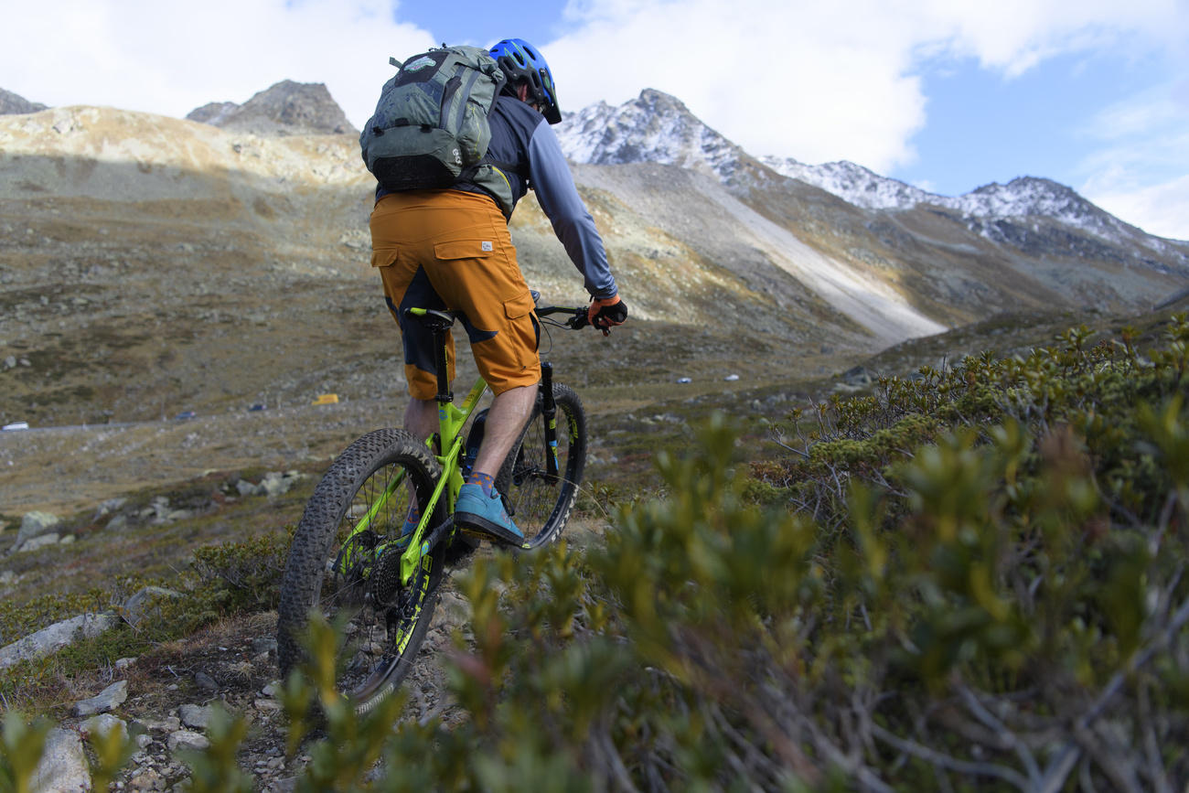 Mountainbiker in den Bergen