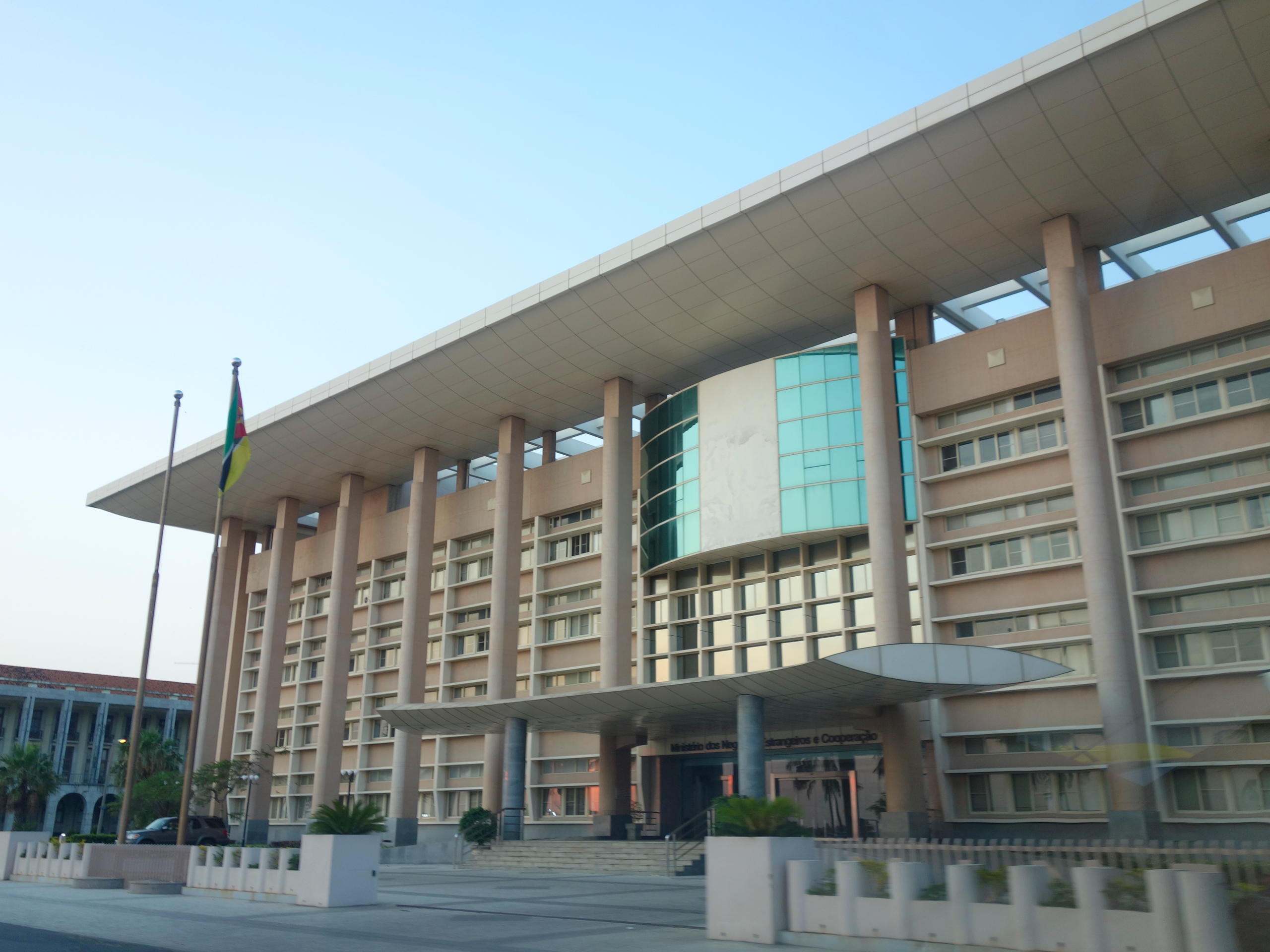Prédio moderno em Maputo