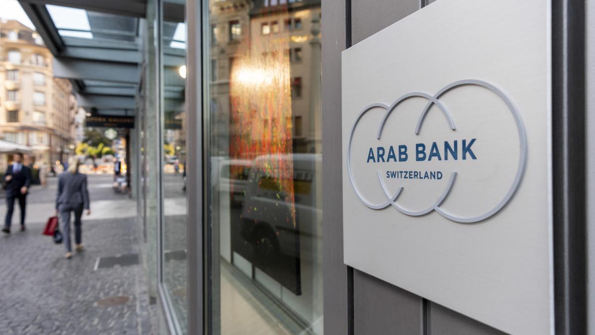 Another Swiss bank delves into cryptoassets - SWI swissinfo.ch