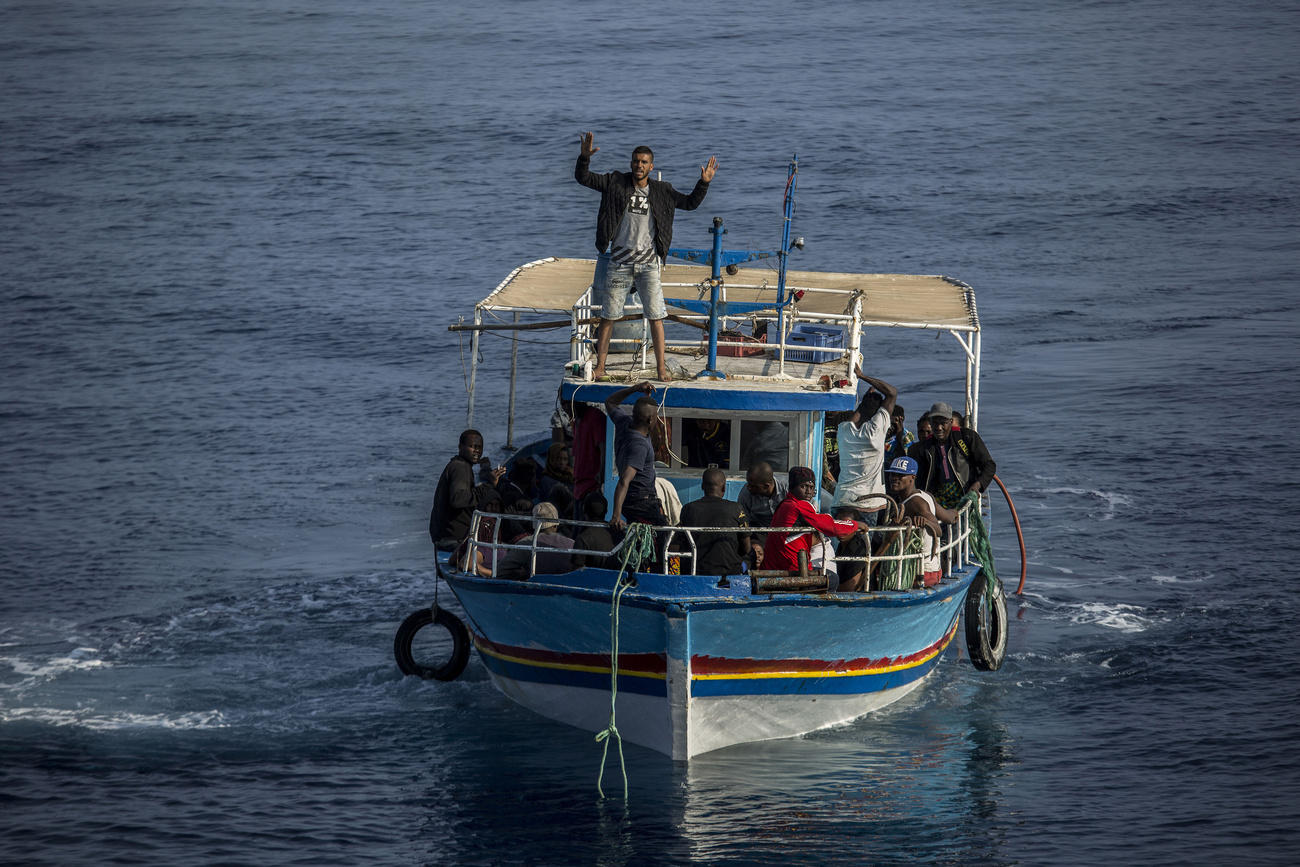 migrant boat