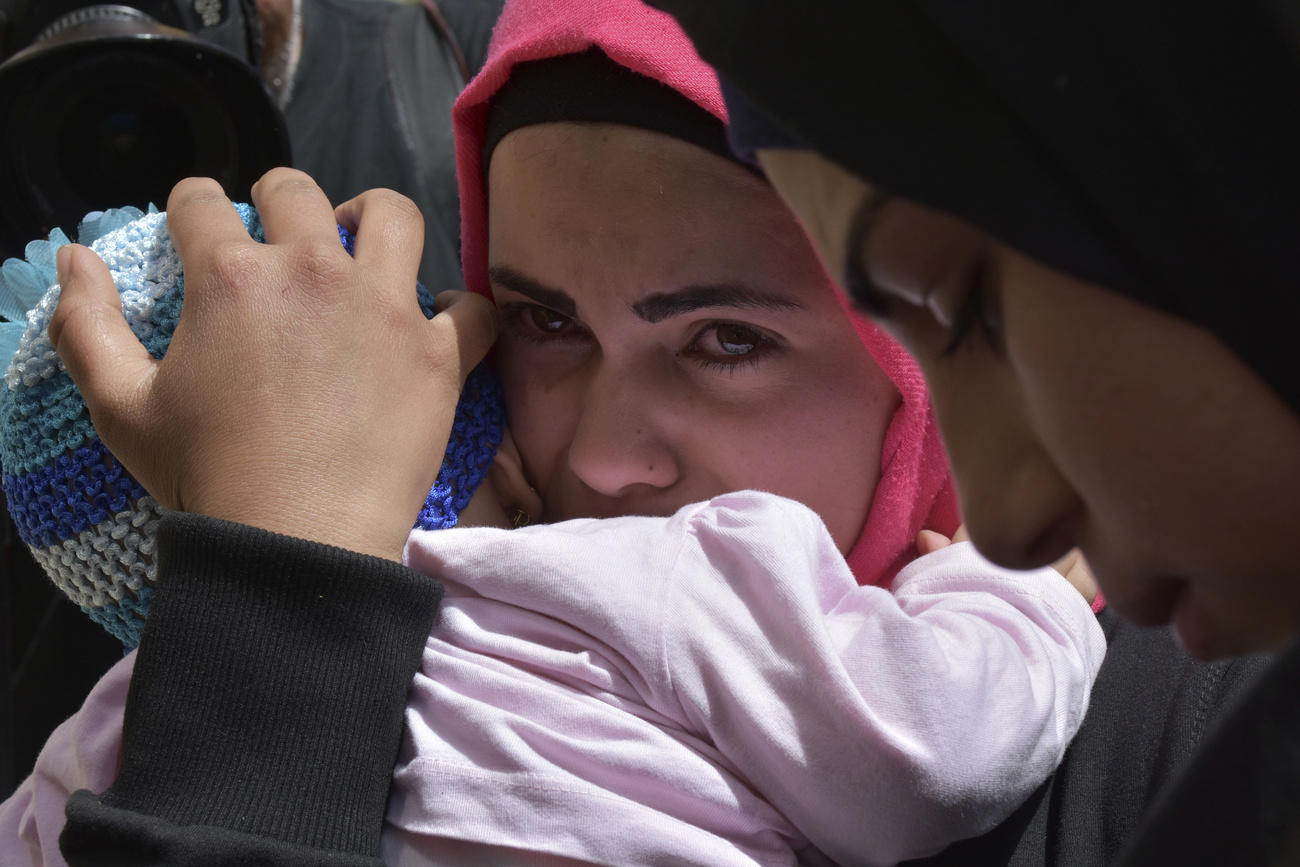 Refugiada siria con su bebé