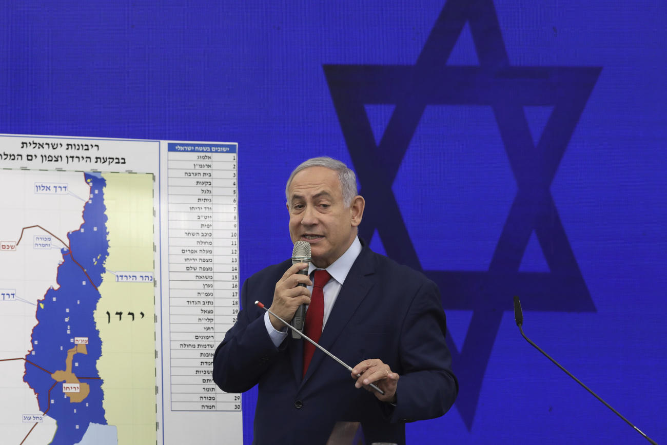 Netanyahu parla, mappa
